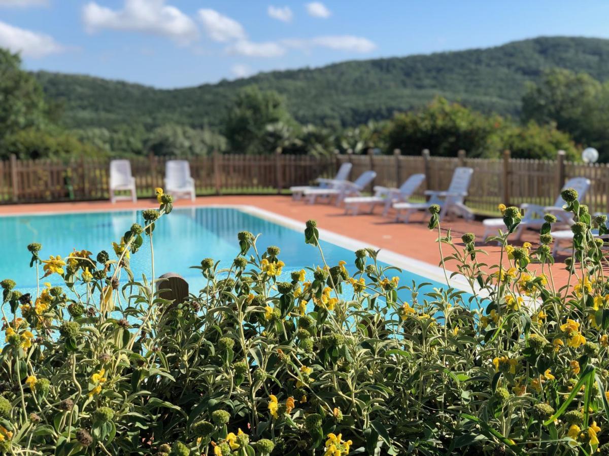 Agriturismo Santa Lorica ซัสเซ็ตตา ภายนอก รูปภาพ